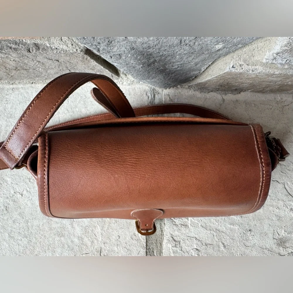 COACH Rare Vintage Saddle Bag in British Tan EUC - Picture 6 of 16